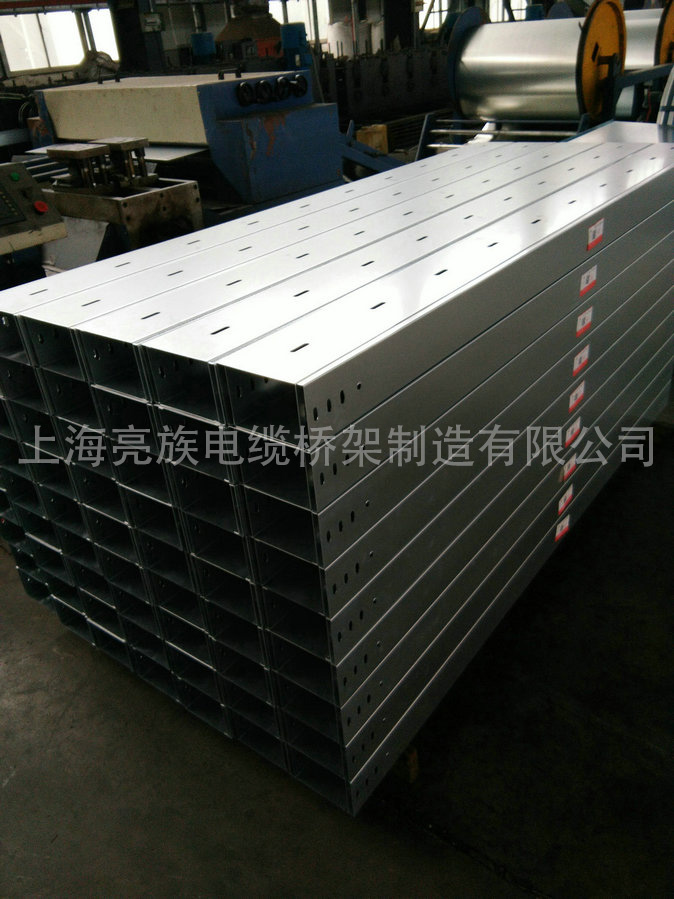 輕型高強(qiáng)度橋架的負(fù)載荷是什么？