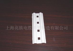 鍍鋅沖孔橋架在安裝上有什么樣的規(guī)范？